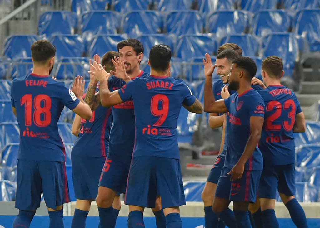 Atlético de Madrid derrotó a la Real Sociedad por la cima de La Liga | El conjunto colchonero sacó un importante resultado en Anoeta y ya aventaja seis unidades a los de Barrenetxea.