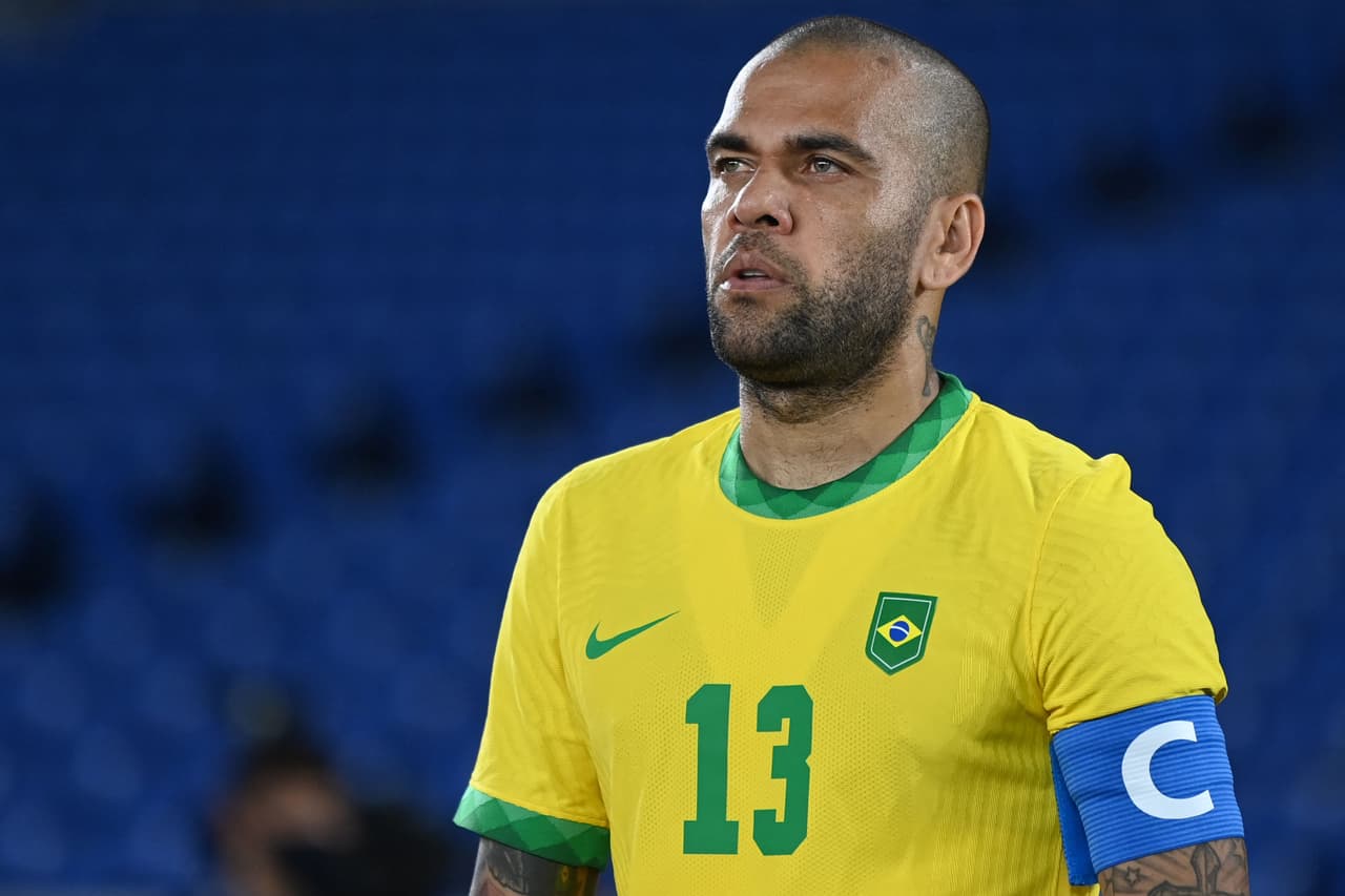 Dani Alves quiere vengarse del Tri por la final de Londres 2012