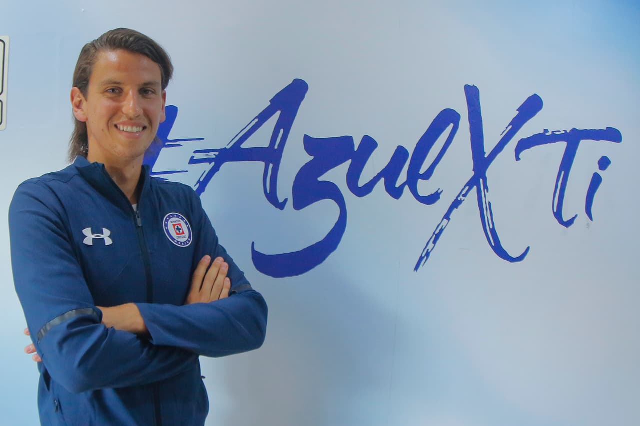 Este defensa chileno llegó en la presente temporada y es uno de los refuerzos que busca quedar en la historia del equipo azul, al asegurar que ha estado en otros equipos que han sido campeones.