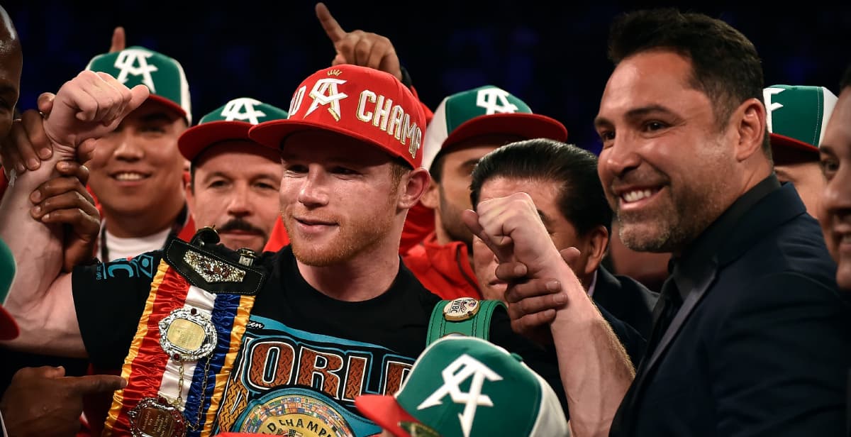 Oscar de la Hoya asegura que volverá a trabajar con ‘Canelo’
