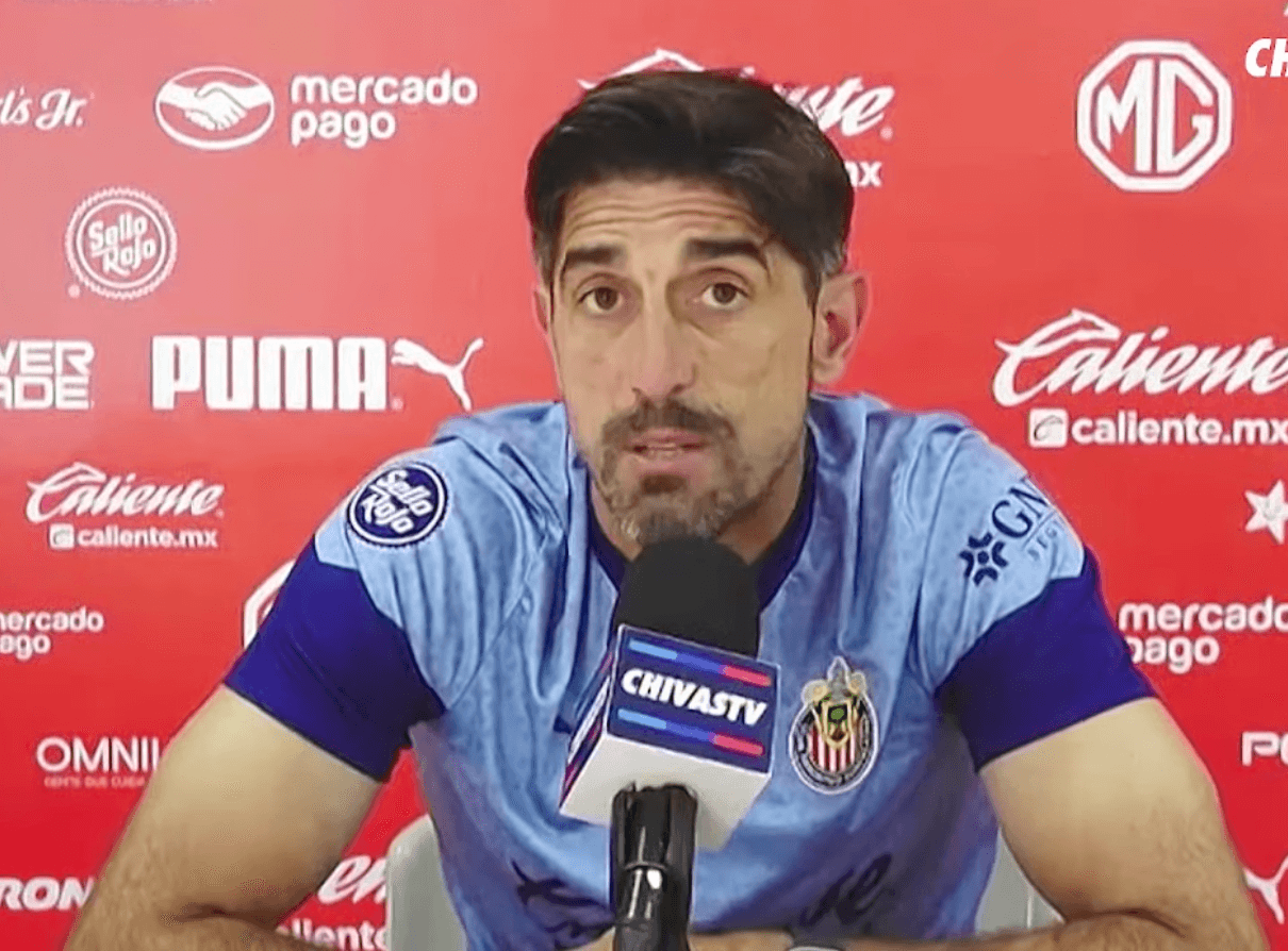 La razón por la que Paunovic no quiere "ni mencionar a JJ Macías"