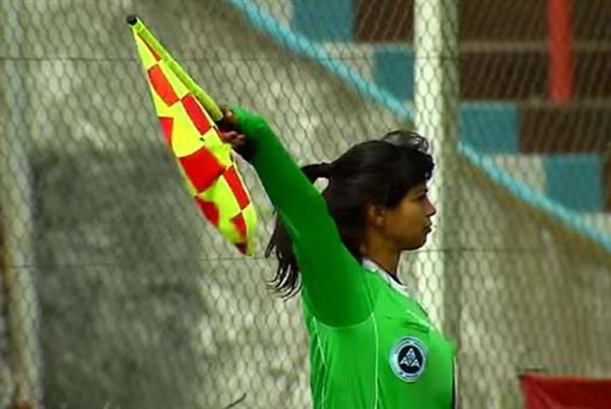 María Eugenia Rocco denunció agresión de un futbolista.