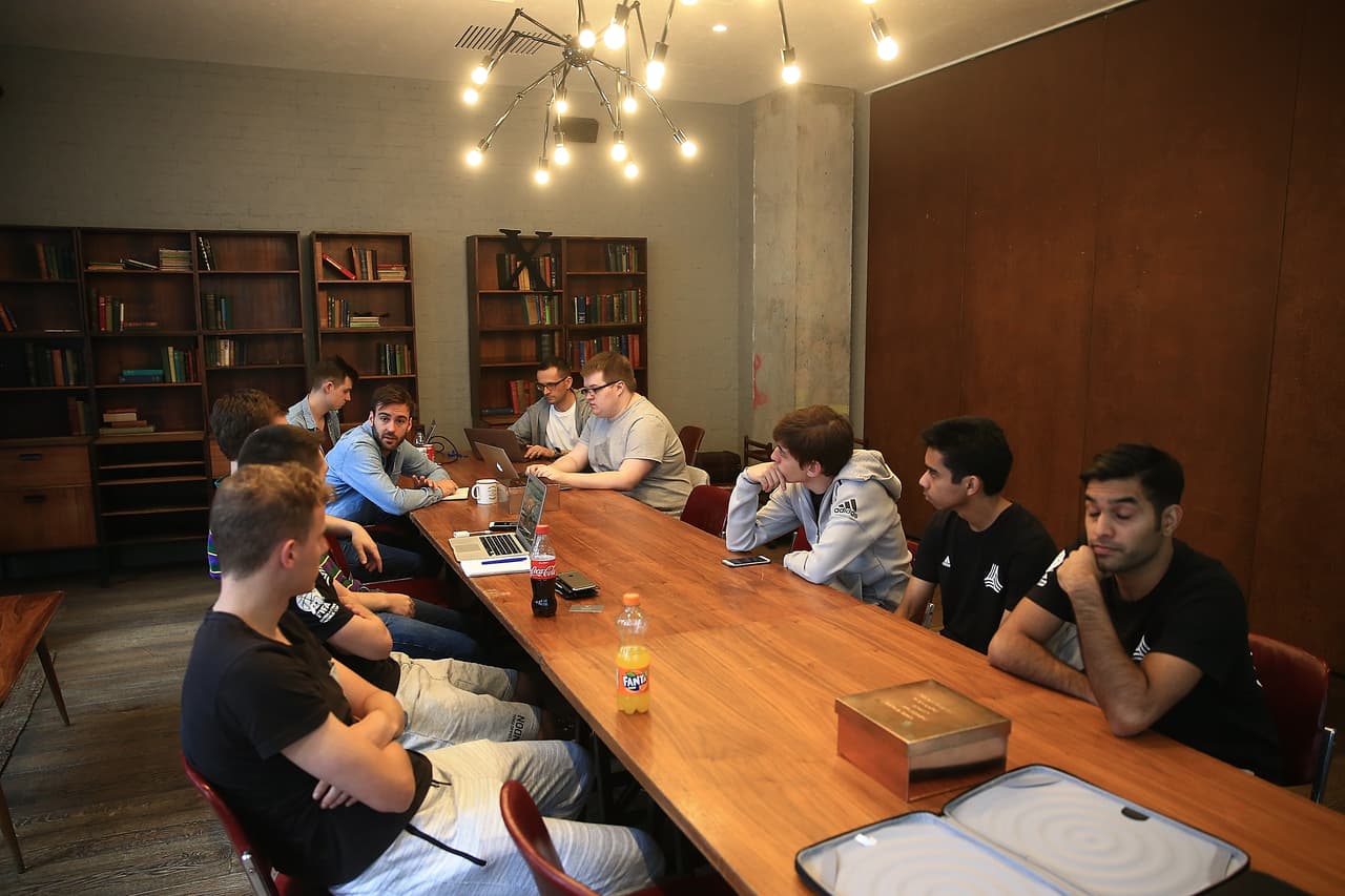 Entre la industria del fútbol virtual tienen presencia clubes reales como el PSG, la Roma, el Manchester City y hasta el América.