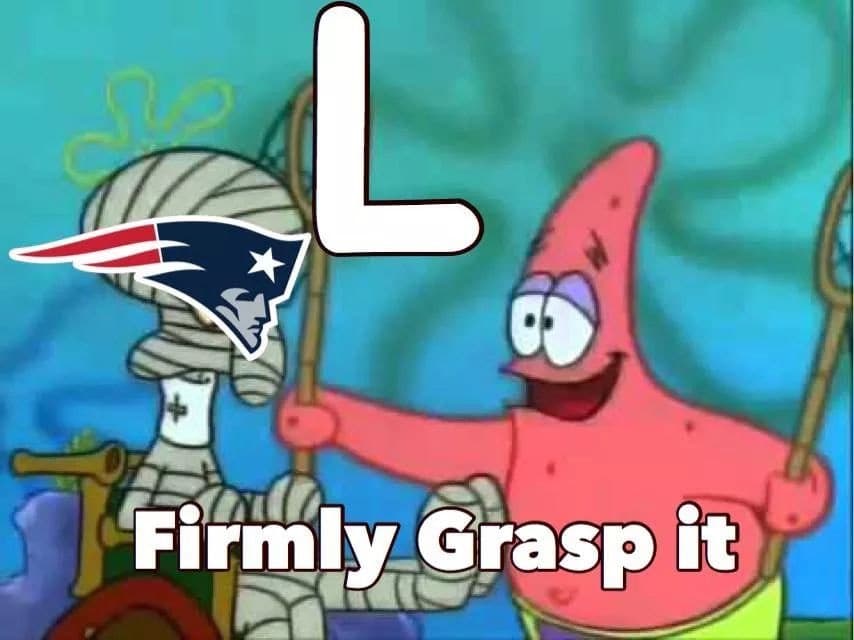 Los Patriots de Tom Brady se volvieron el centro de burla por su pronta eliminación en Playoffs.