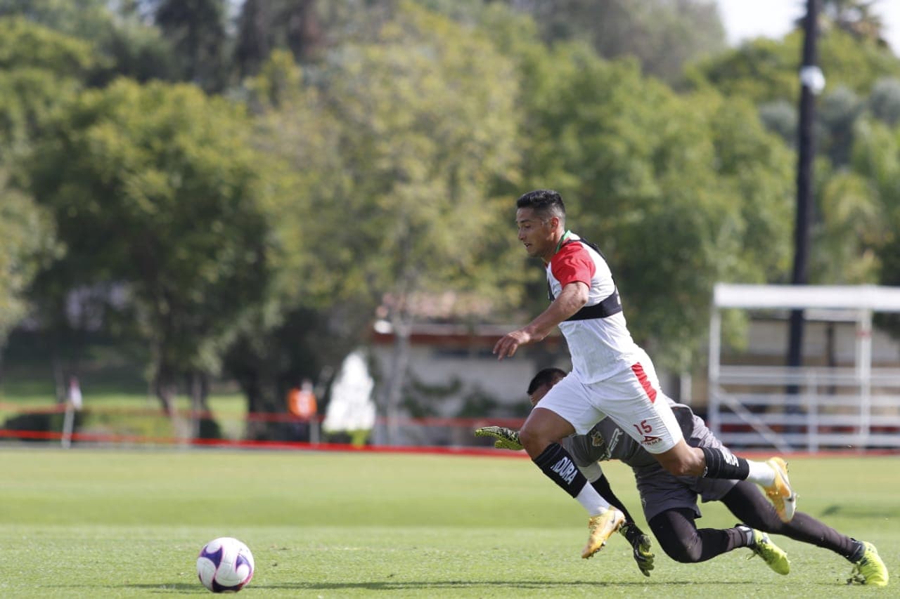 Necaxa inicia pretemporada con derrota ante Alebrijes