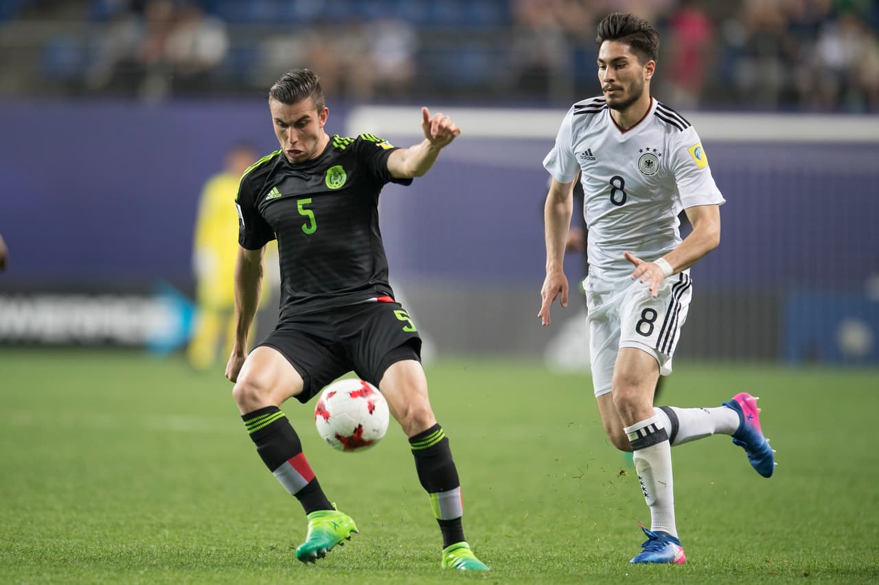 Los mexicanos controlaron el balón contra un equipo de Alemania que tenía la principal obligación.