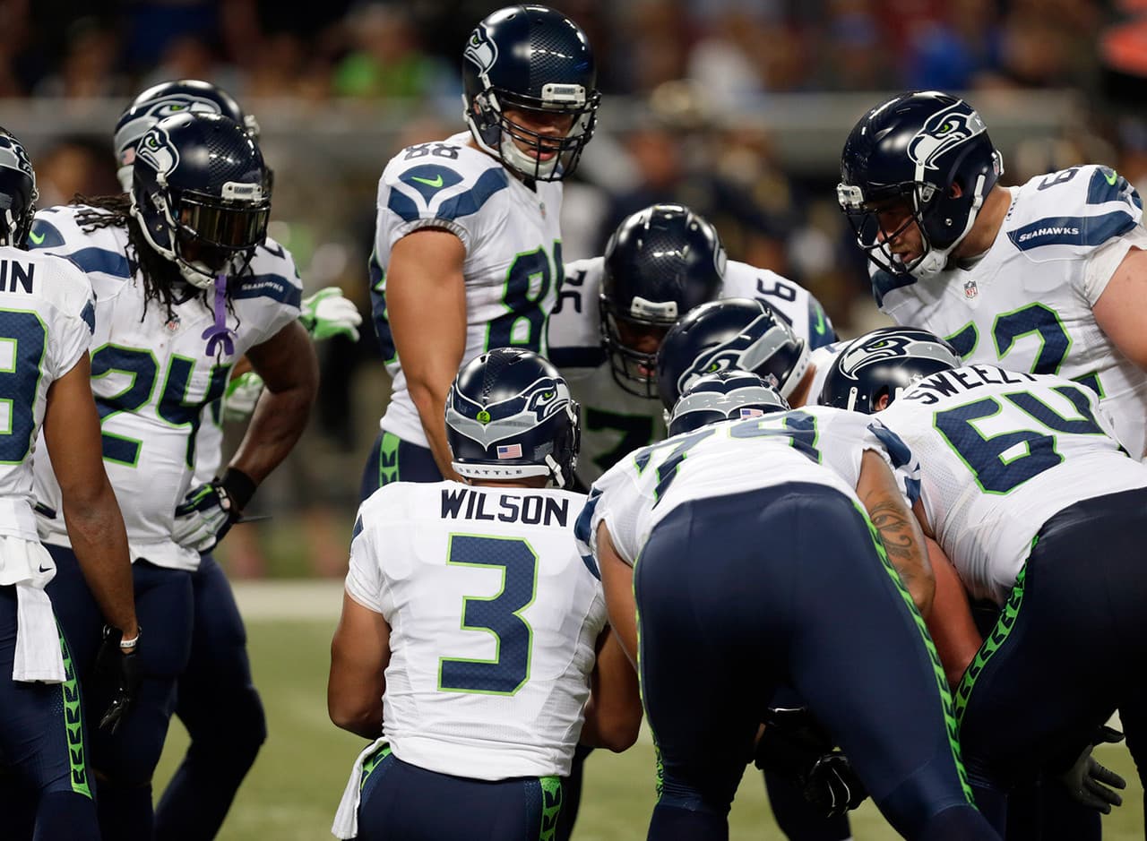 15. Seattle Seahawks - $1.87 mil millones de dólares.