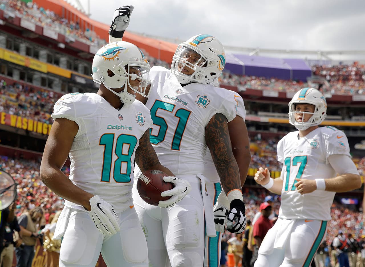 16. Miami Dolphins - $1.85 mil millones de dólares.