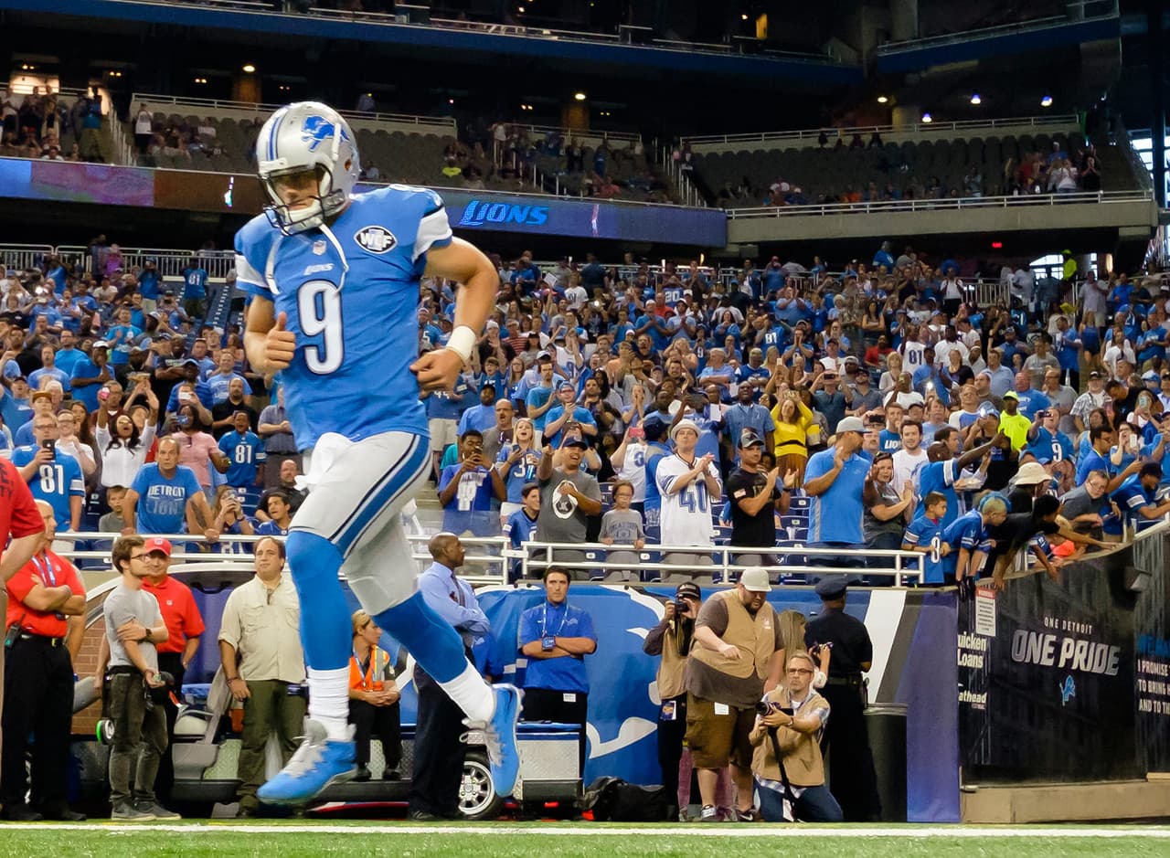 30. Detroit Lions - $1.44 mil millones de dólares.