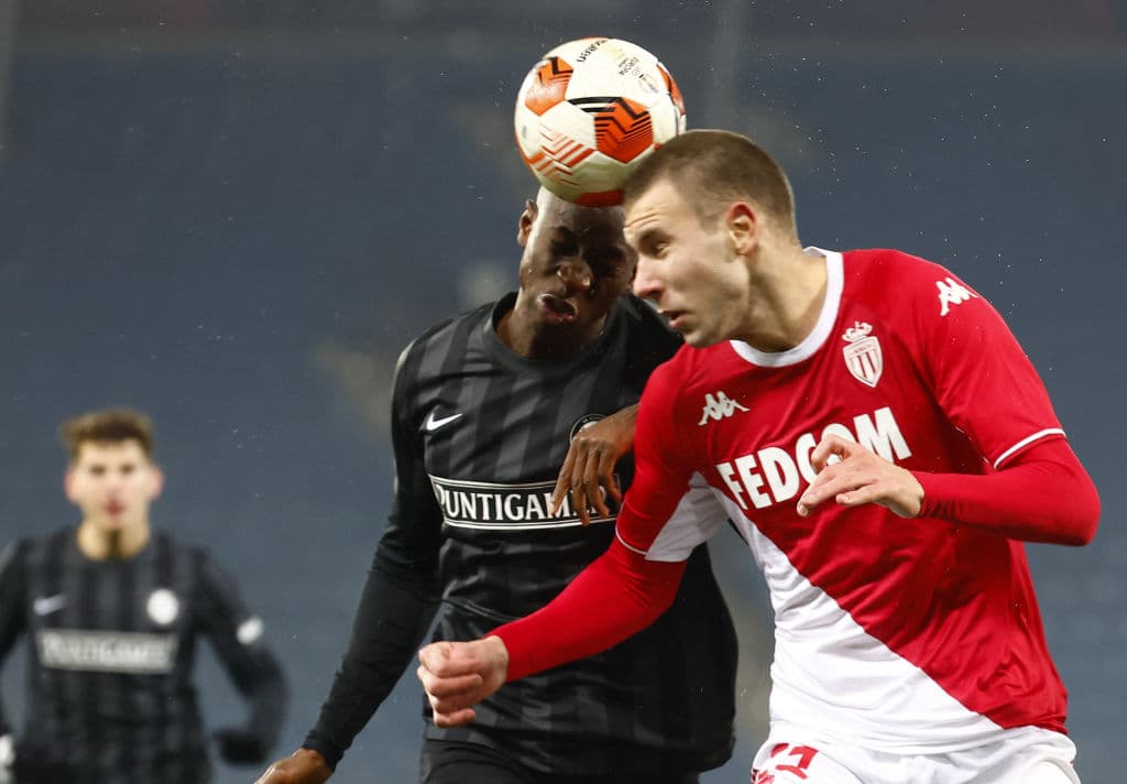 El Sturm Graz y el Monaco repartieron puntos con marcador de 1-1 durante la última Jornada en la fase de grupos de la UEFA Europa League. Jakob Jantscher abrió el marcador con penalti, pero Kevin Holland se encargó de igualar el partido.