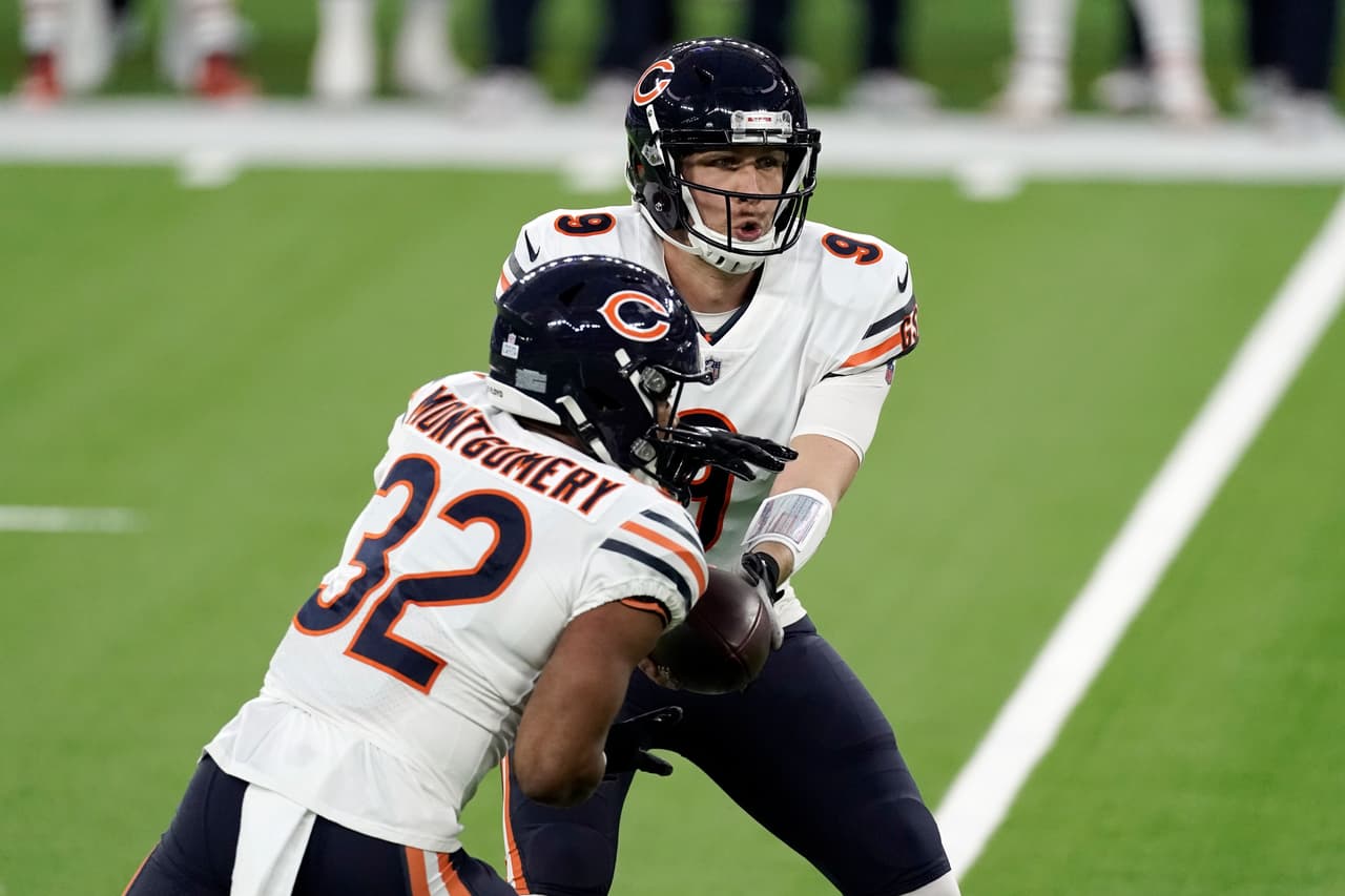 Aaron Donald y su poderosa defensiva dominan durante todo el partido a la ofensiva de los Bears y los Rams ganan 10-24 en el Monday Night.