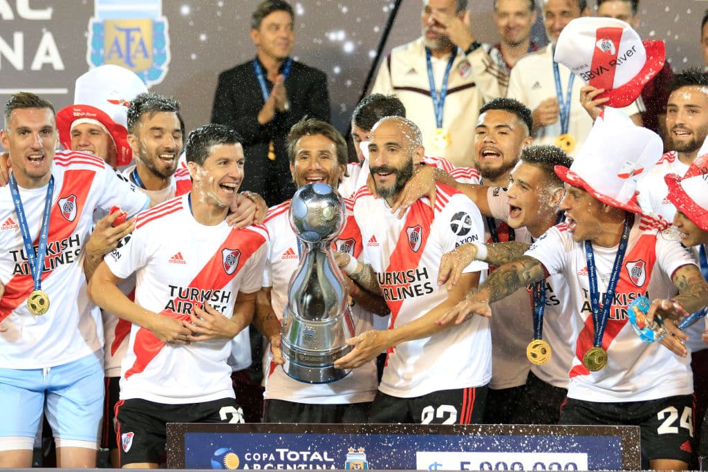 El Club Atlético River Plate cuenta con 900 mil vistas y se posiciona en el número 12.