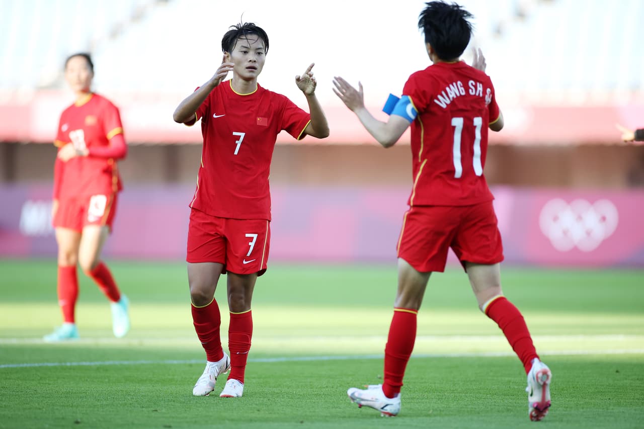 China y Zambia tuvieron una feria de goles y empataron 4-4.
<br>
