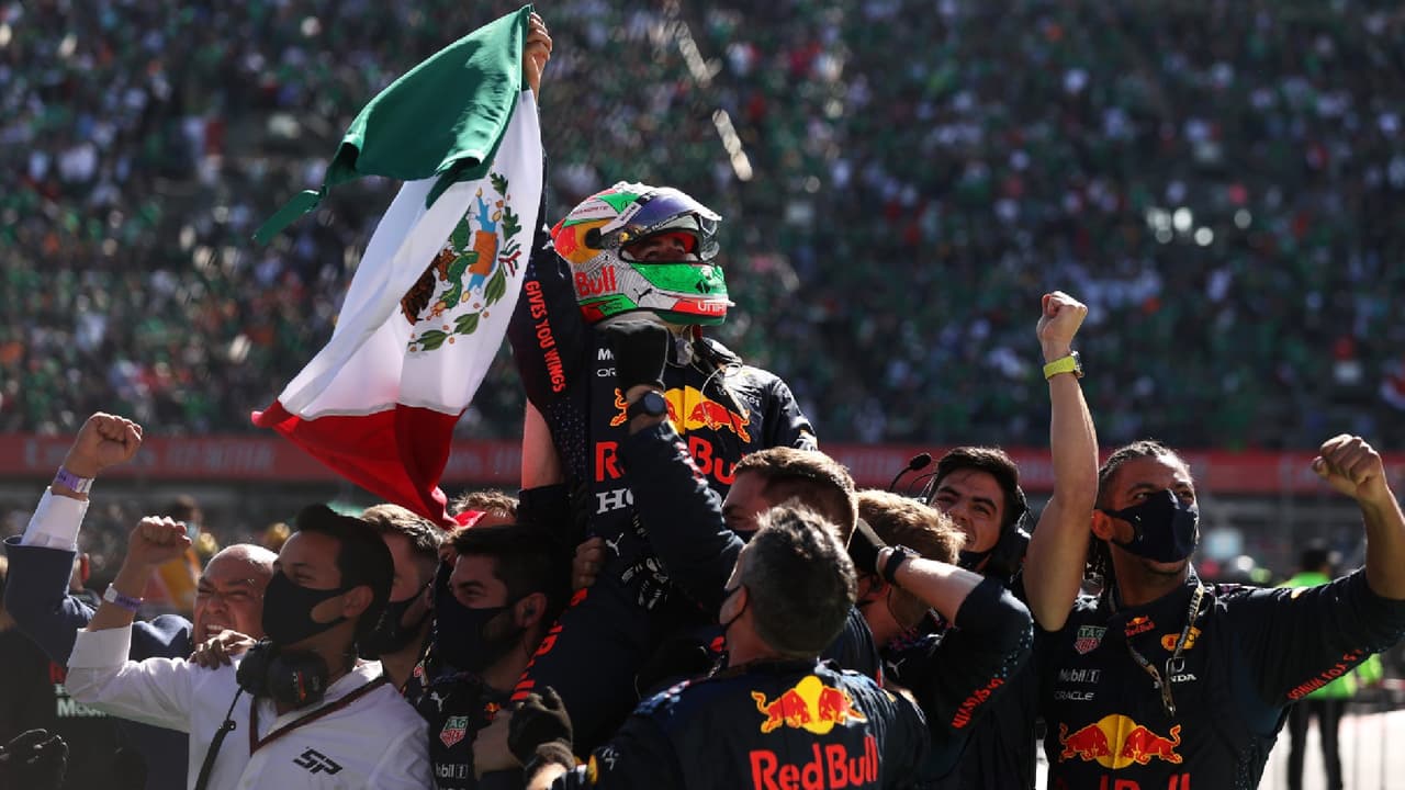 El emotivo gesto de Red Bull con Checo Pérez y México