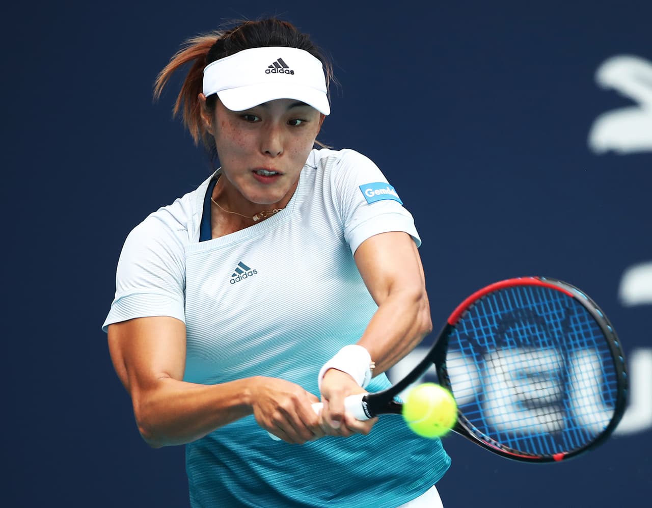 La rumana Simona Halep, número dos en la clasificación WTA, venció 6-4, 7-5 a la china Wang Qiang y se puso en la Semifinal del Miami Open, donde se consolida como favorita.