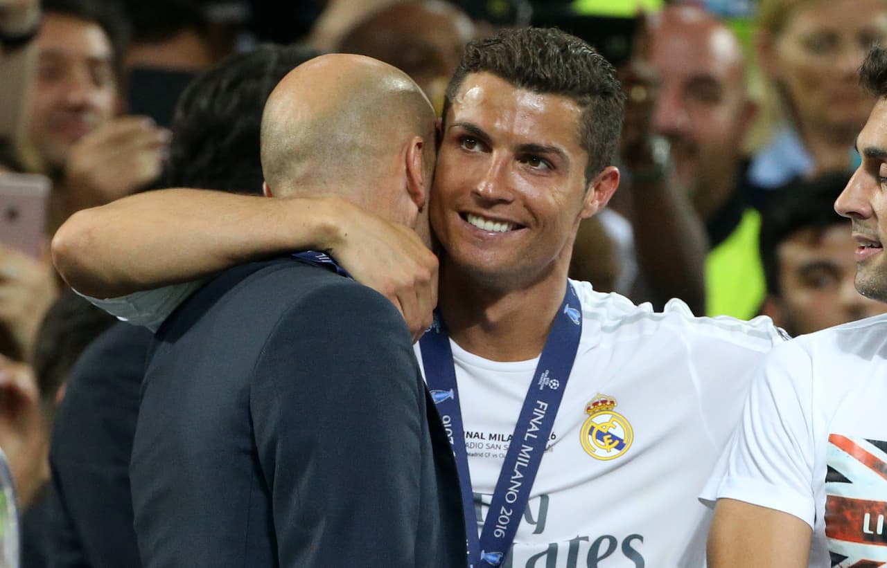 Cristiano Ronaldo estaría contemplando dejar al Real Madrid