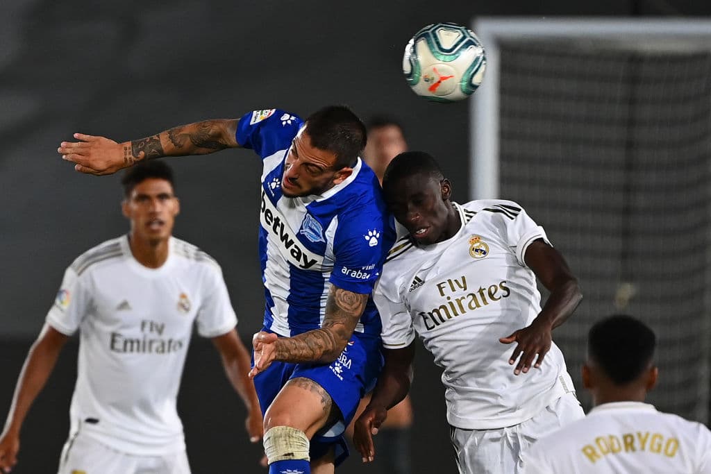 Alavés necesitaba los tres puntos del partido para despegarse de Mallorca seis unidades; se tomarían un respiro del descenso.