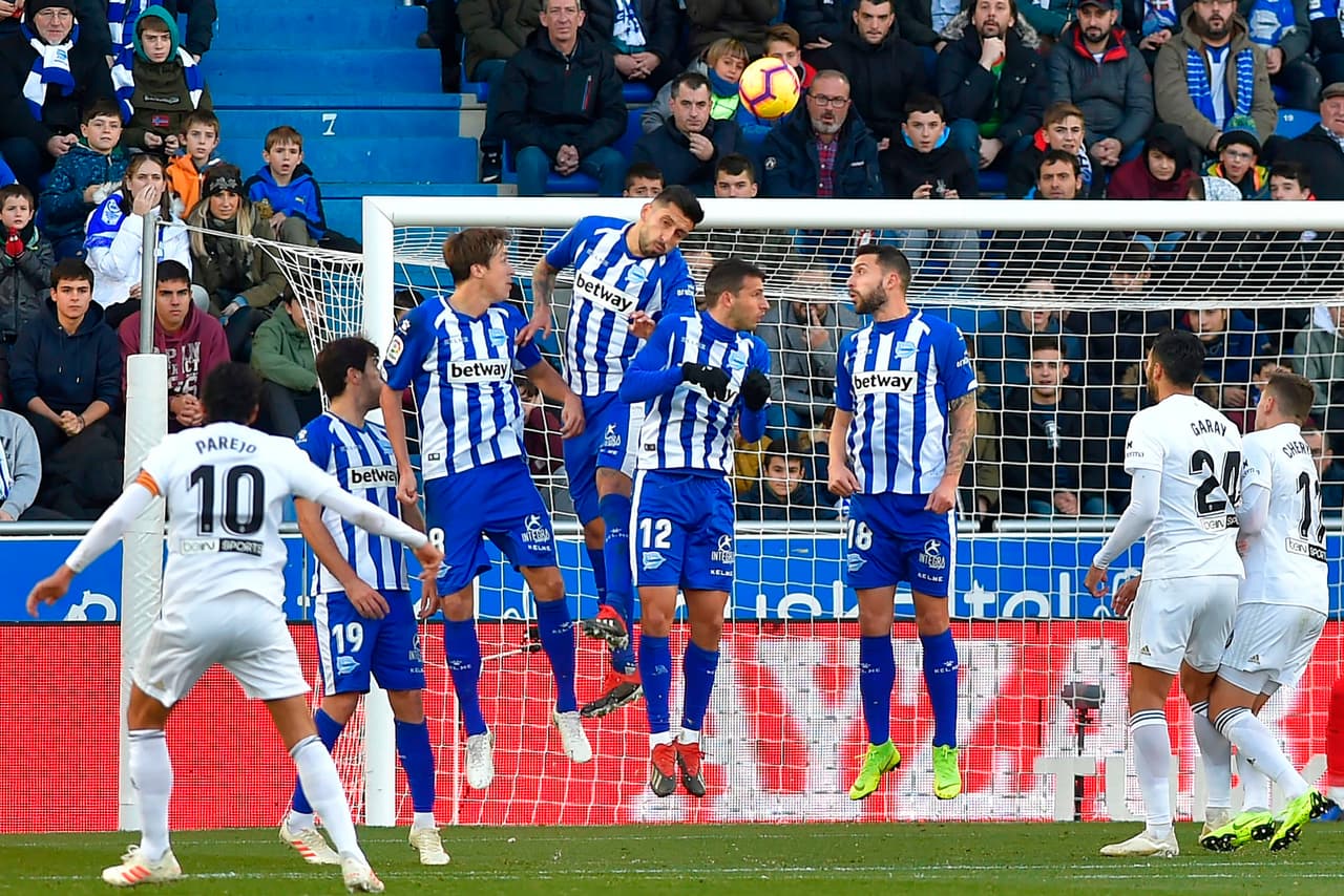 Dani Parejo fue el encargado de abrir el marcador con el único gol del Valencia en esta jornada. Un tiro libre muy bien cobrado.