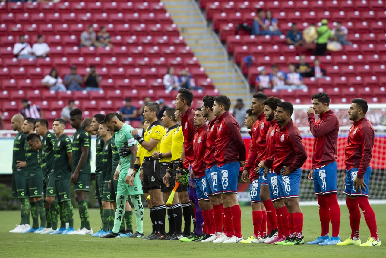 Minuto de silencio a las víctimas de El Paso en Copa MX