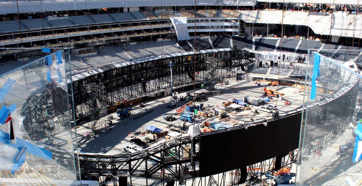 El coronavirus amenaza construcción del estadio de Rams y Chargers