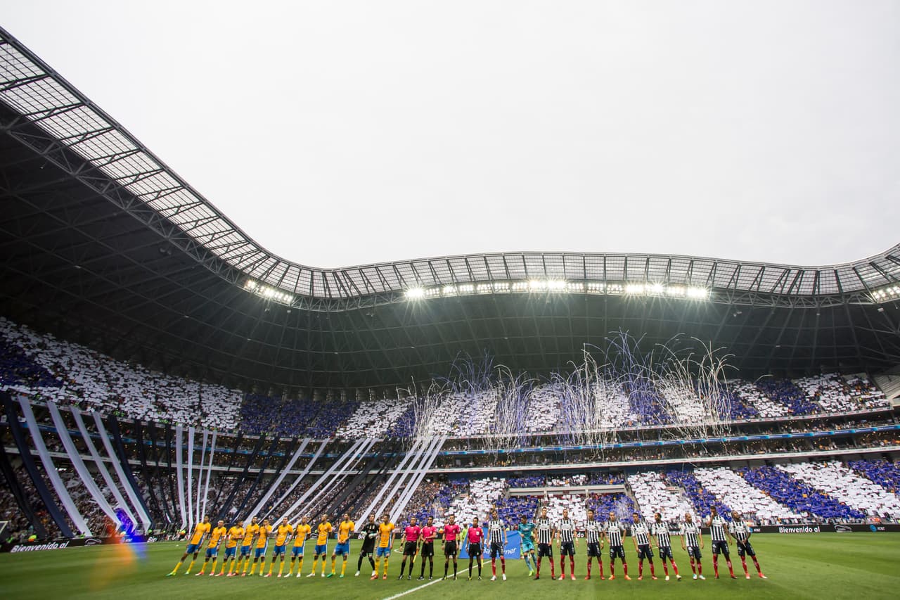 México irá con tres sedes: la primera es Monterrey con su flamante Estadio BBVA con capacidad para 52 mil asistentes.