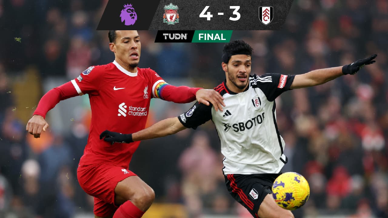 Raúl Jiménez asiste en remontada de Liverpool sobre Fulham