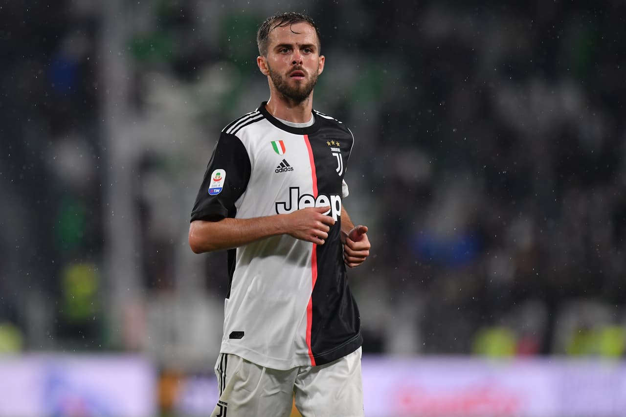 Ya que el club parisino tiene al bosnio Miralem Pjanic entre sus objetivos del mercado.