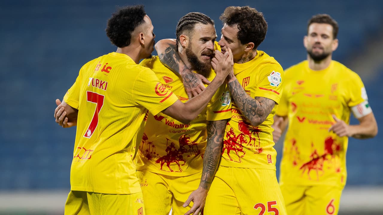 Damac FC vs. Al-Qadsiah: Julián Quiñones se va en blanco como titular