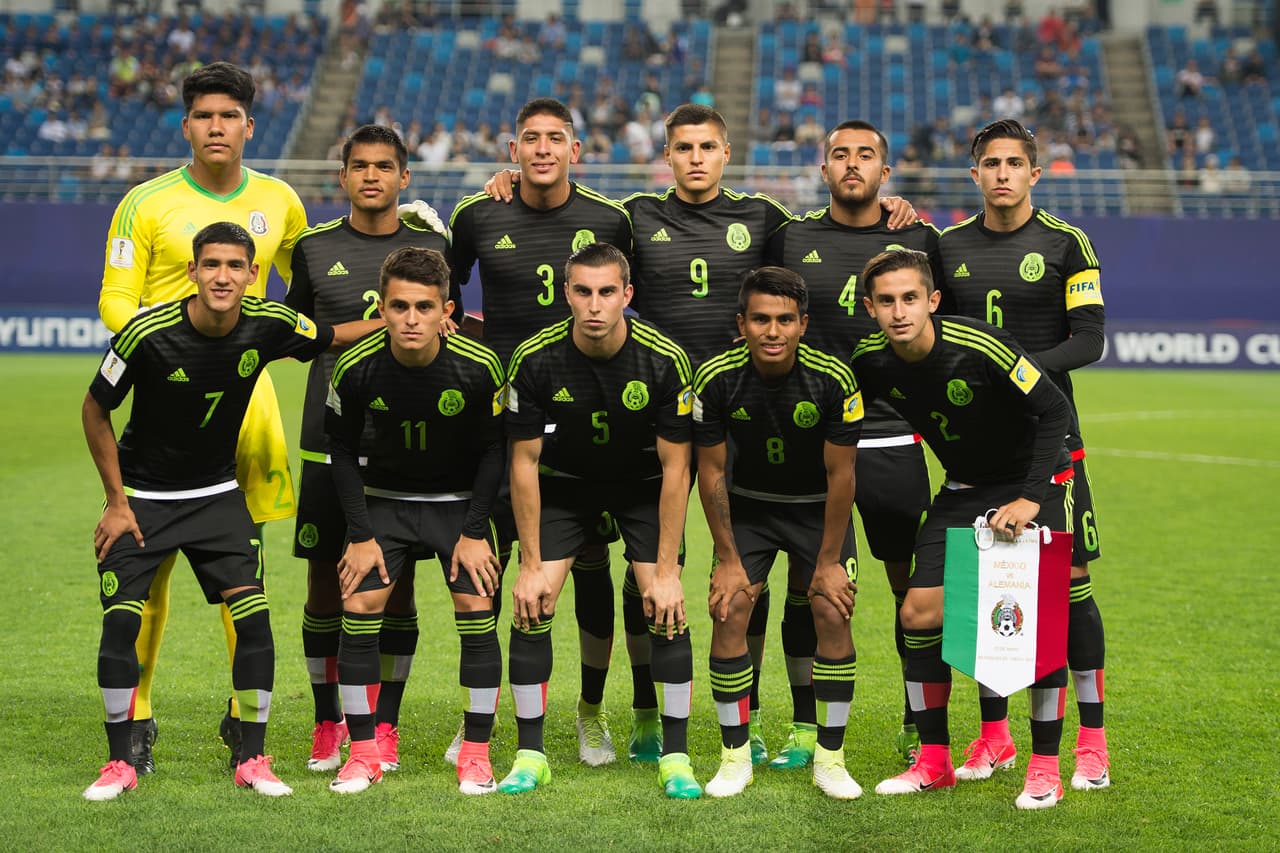 México vino con la confianza de una victoria en su primer partido contra Vanuatu.