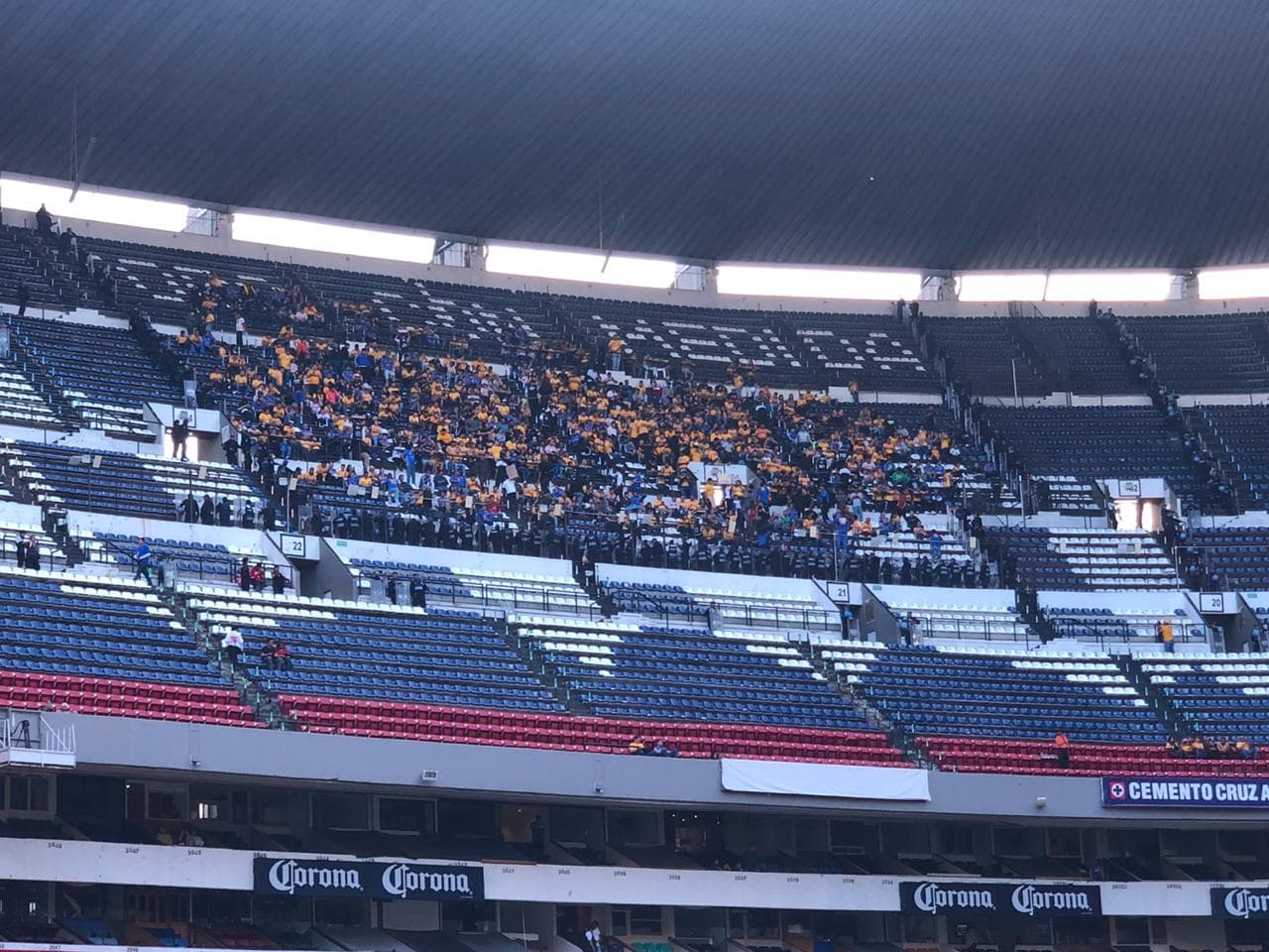 Afición extranjera, apoyo para futbolista de Cruz Azul y más, todos los ingredientes encienden el juego enter cementeros y norteños.