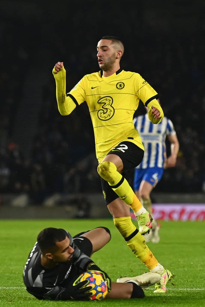 Brighton lucha y consigue empatar ante el Chelsea 1-1 durante la Jornada 24 en la Premier League. Hakim Ziyech abrió el marcador a favor de los visitantes, pero Adam Webster igualó el partido durante la segunda parte del encuentro. Los 'Blues' siguen terceros en la tabla.