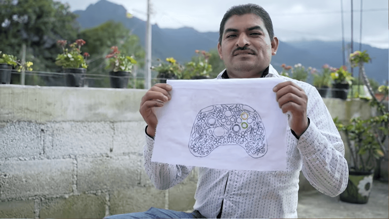 “El plasmado de los Tenangos es una retroalimentación de nuestro entorno, de los elementos que tenemos en la región”, dijo el artista.