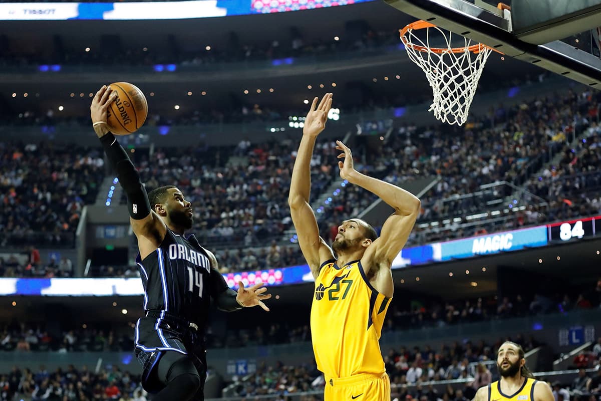 Victorias consecutivas para Orlando Magic en Ciudad de México, esta vez por 96-89 sobre Utah Jazz en la Temporada Regular de la NBA.