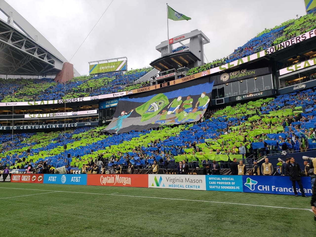 Gran ambiente entre la afición del Sounders previo al encuentro final contra el Toronto FC por la MLS Cup.