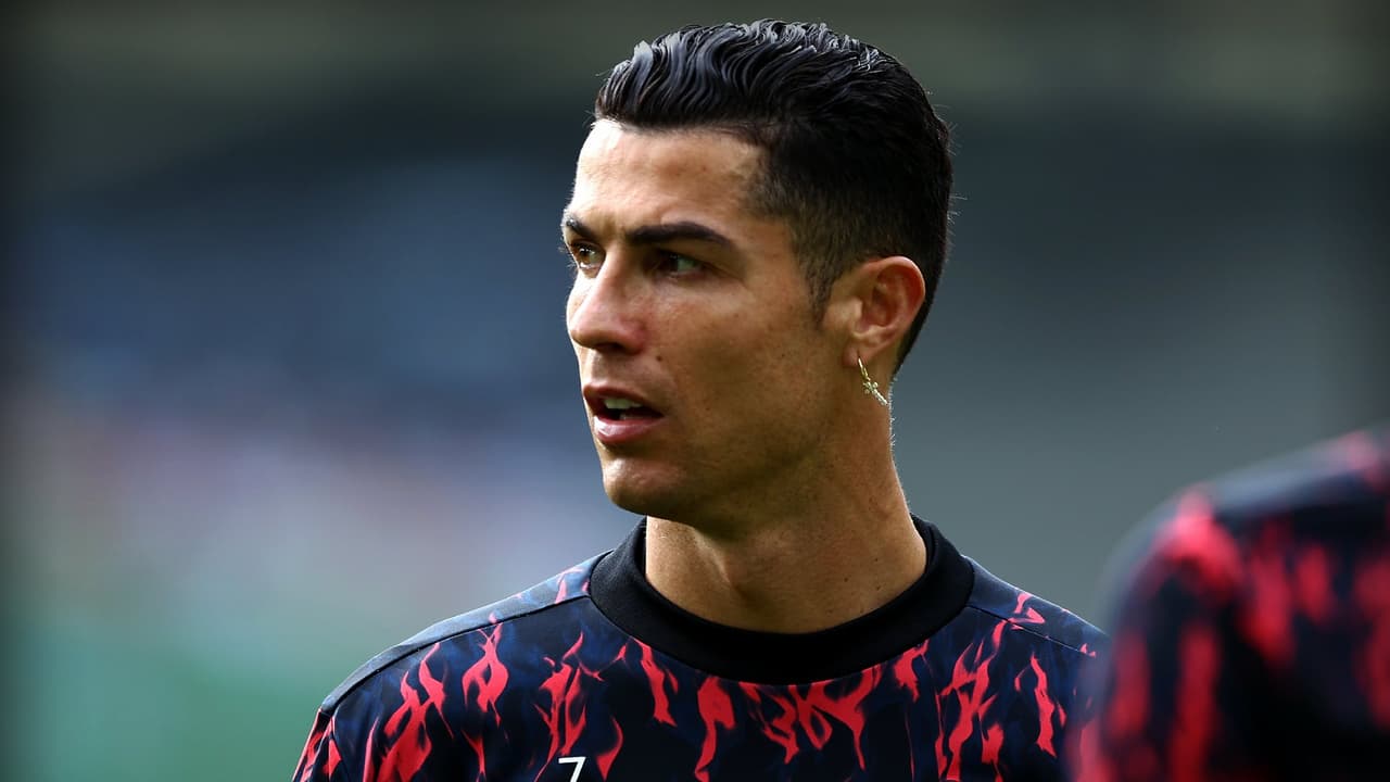 CR7 volvió al Manchester United para discutir su futuro