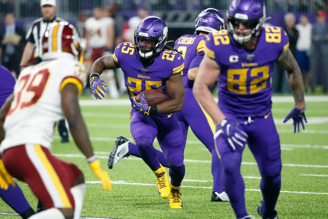 Washington Redskins 9-19 Minnesota Vikings. Adrian Peterson sigue haciendo historia en yardas por tierra.