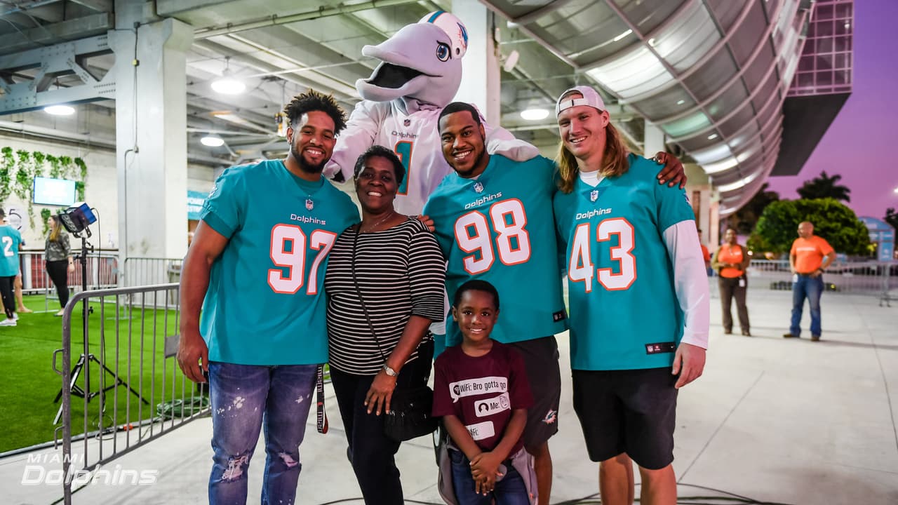 Este día se ha convertido en una de las fechas más especiales para la mayoría de familias estadounidenses, y el futbol americano es parte esencial de la conmemoración.