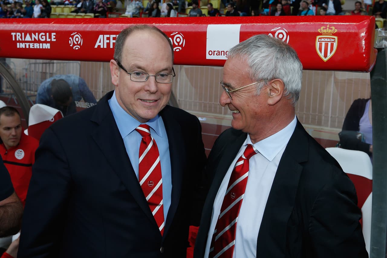 El italiano Claudio Ranieri también le dio el regreso a la gloria de Primera División en Francia a Mónaco en 2012, cuando el tradicional equipo estuvo abajo.