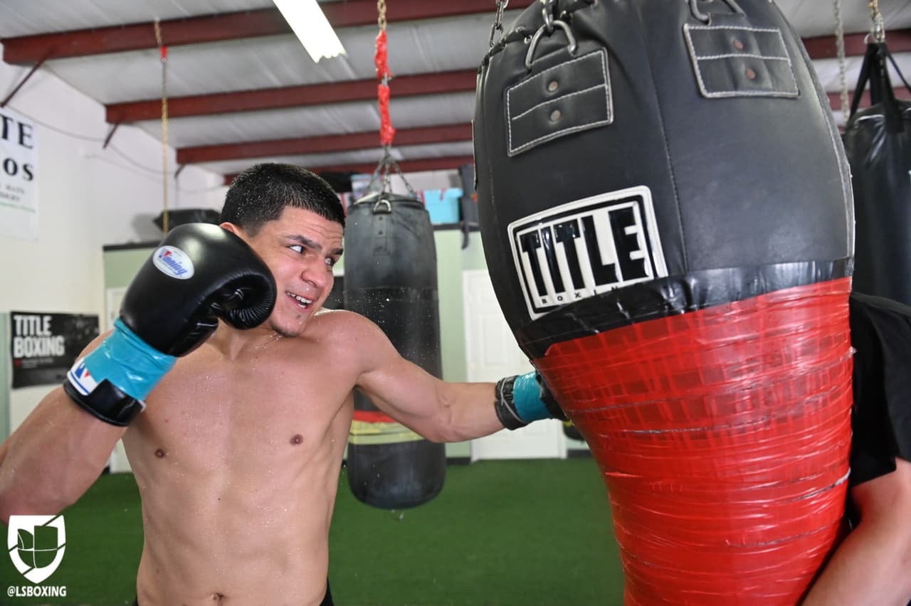 Edgar 'Pachanga' Berlanga será parte de la tremenda cartelera encabezada por Terence Crawford y Amir Khan, además de Teofimo López, Félix Verdejo, Shakur Stevenson, y Carlos Adames.