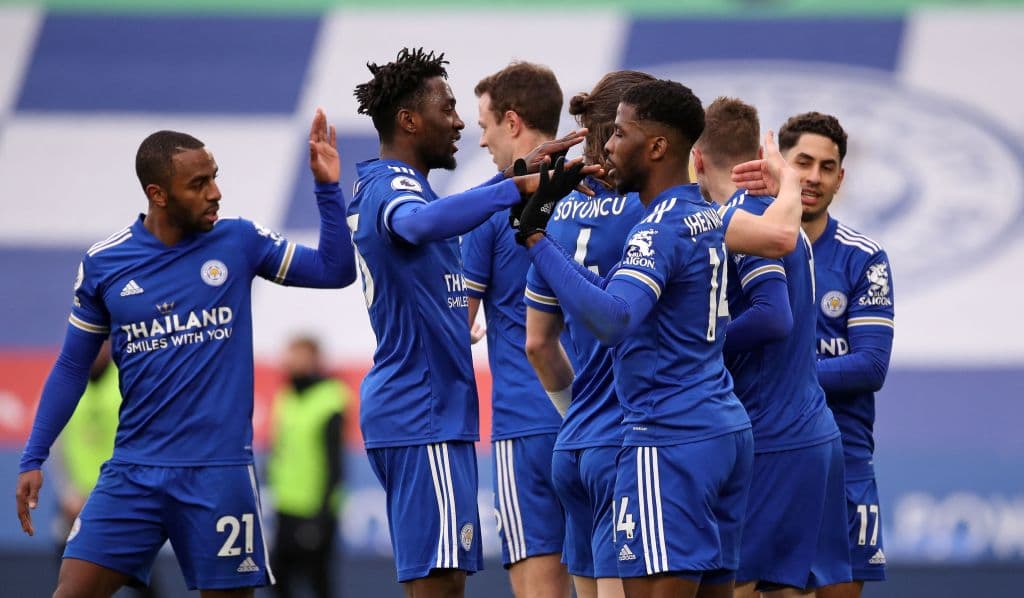 Goleada la del Leicester City ante el Sheffield United con marcador de 5-0, durante la Jornada 28 de la Premier League. Kelechi Iheanacho se llevó la tarde con un hat-trick, Ayozé Pérez y un autogol al minuto 80 por parte de Ethan Ampadu para darle la victoria a los 'Foxes'.