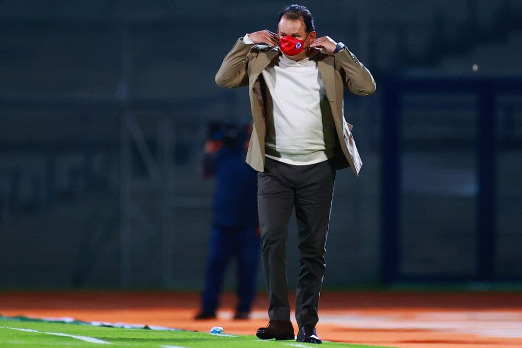 Reynoso es el DT del Cruz Azul que llega más rápido a 10 triunfos