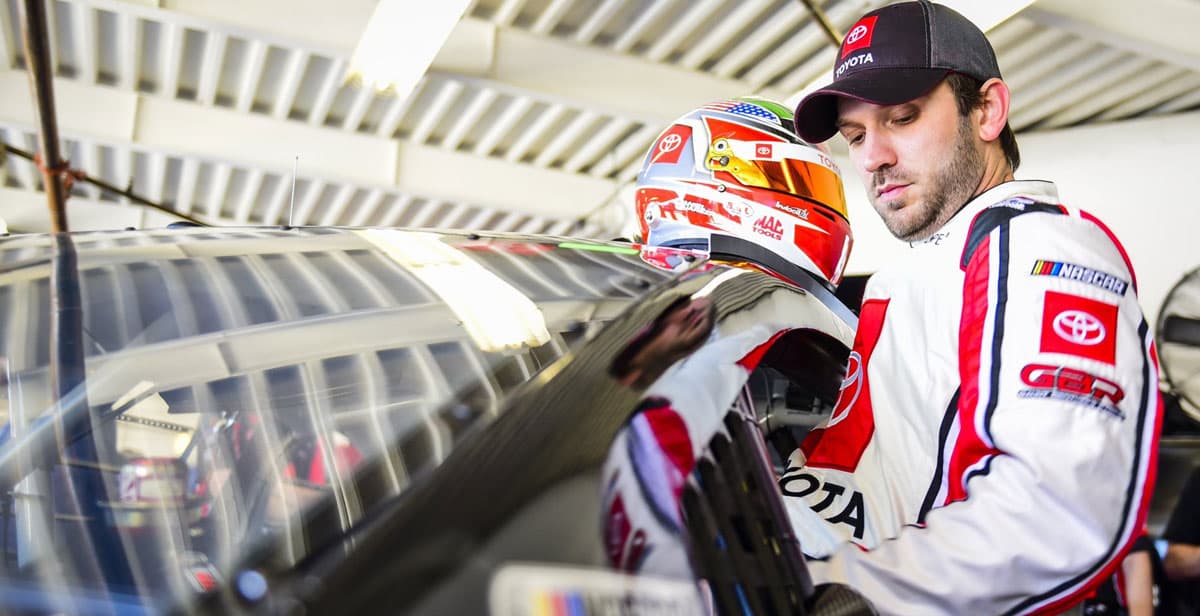 El piloto mexicano del Gaunt Bros Racing se va a estrenar en la serie virtual eNASCAR de los Stock Cars este fin de semana para correr en la carrera desde el óvalo de Texas.