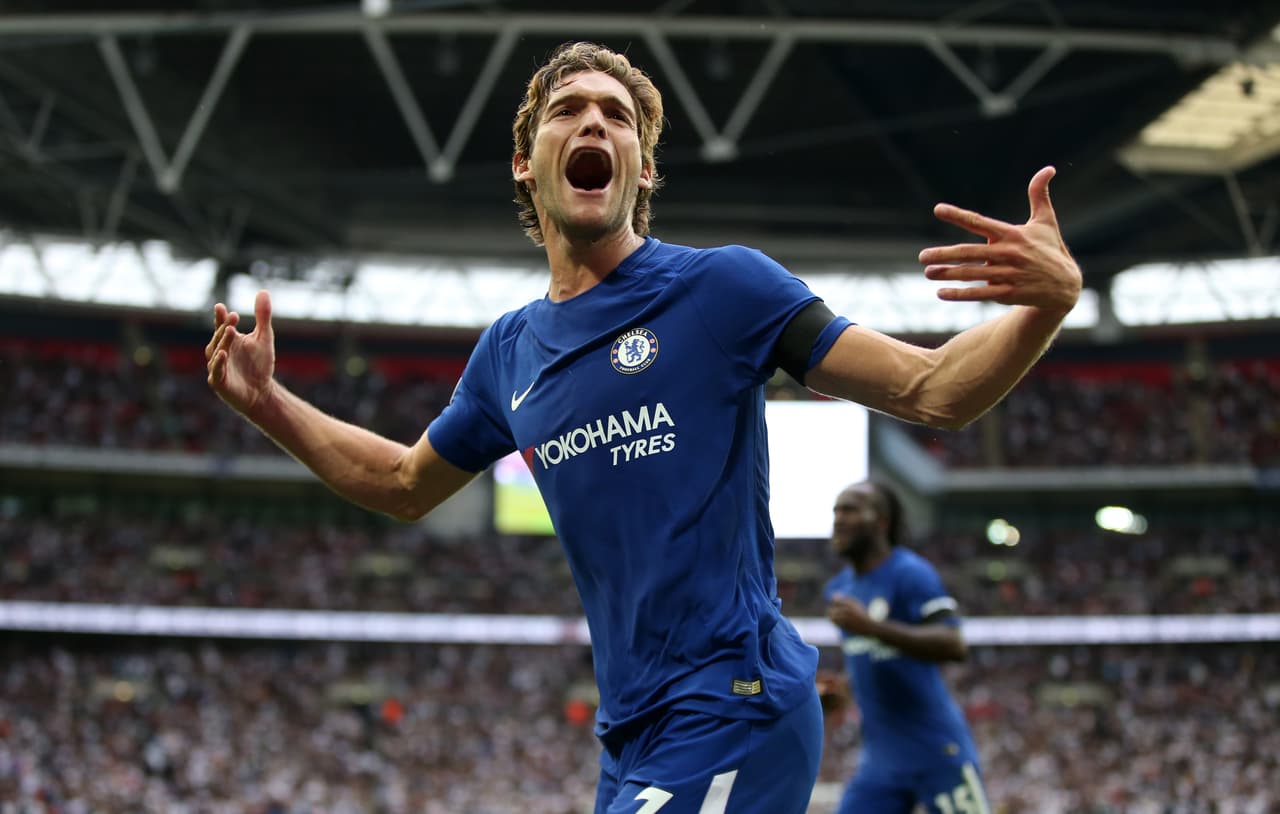 Doblete de Alonso da victoria al Chelsea sobre el Tottenham en Wembley