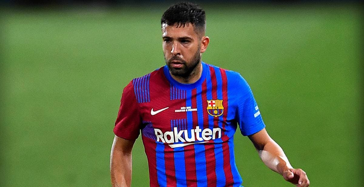 Jordi Alba se baja el sueldo para ayudar al Barcelona