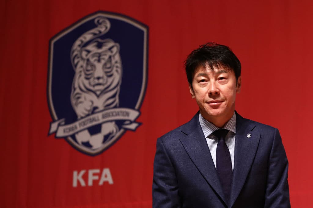 El otrora jugadador de la selección surcoreana y actual entrenador de los Tigres Asiáticos, Shin Tae-yong, tomó al equipo sobre la marcha de la pasada eliminatoria y los llevó al Mundial.