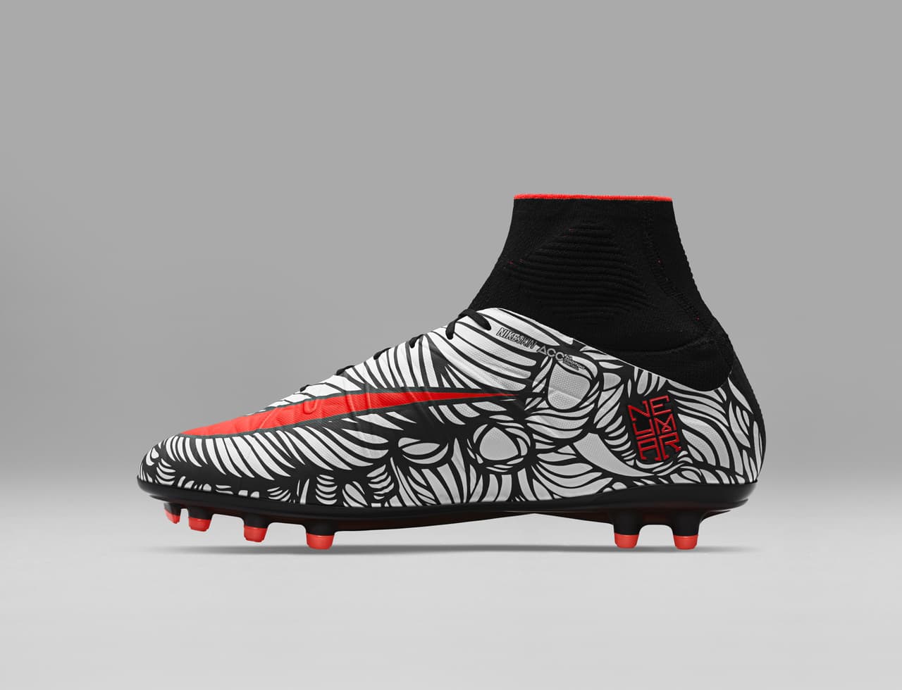 Neymar y la marca deportiva Nike revelaron sus nuevos botines llamados "Ousadia Alegria", que reflejan una mezcla de lo que representan el estilo de juego y los tatuajes del crack brasileño del Barcelona.