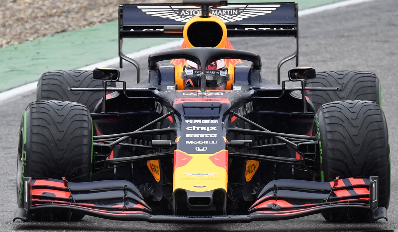 Para Verstappen es su segunda victoria de la temporada, después de la lograda en Austria a finales de junio.