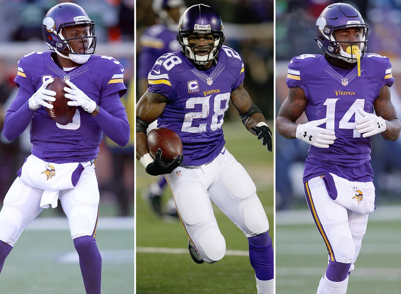 <b>21) MINNESOTA VIKINGS: QB Teddy Bridgewater – RB Adrian Peterson – WR Stefon Diggs</b>
<br>El propio coach de los Vikings, Mike Zimmer, espera que Bridgewater se apodere de la responsabilidad a la ofensiva, dar el gran salto como líder del equipo. Peterson es la estrella en Minnesota, para muchos el mejor corredor en la NFL. Diggs cumplió un buen año de novato con 720 yardas en 52 recepciones.