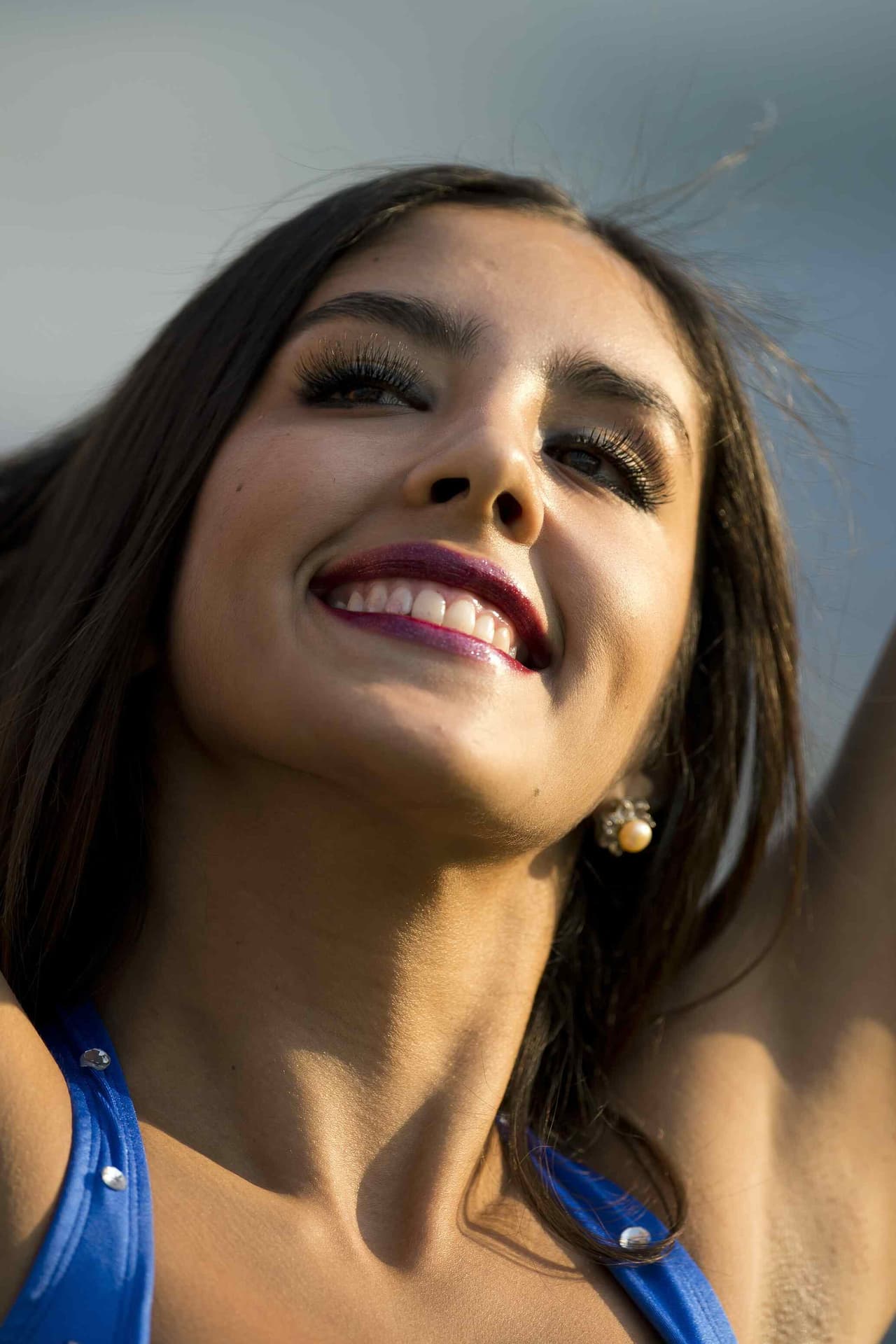 La belleza de las porristas en la fecha 15