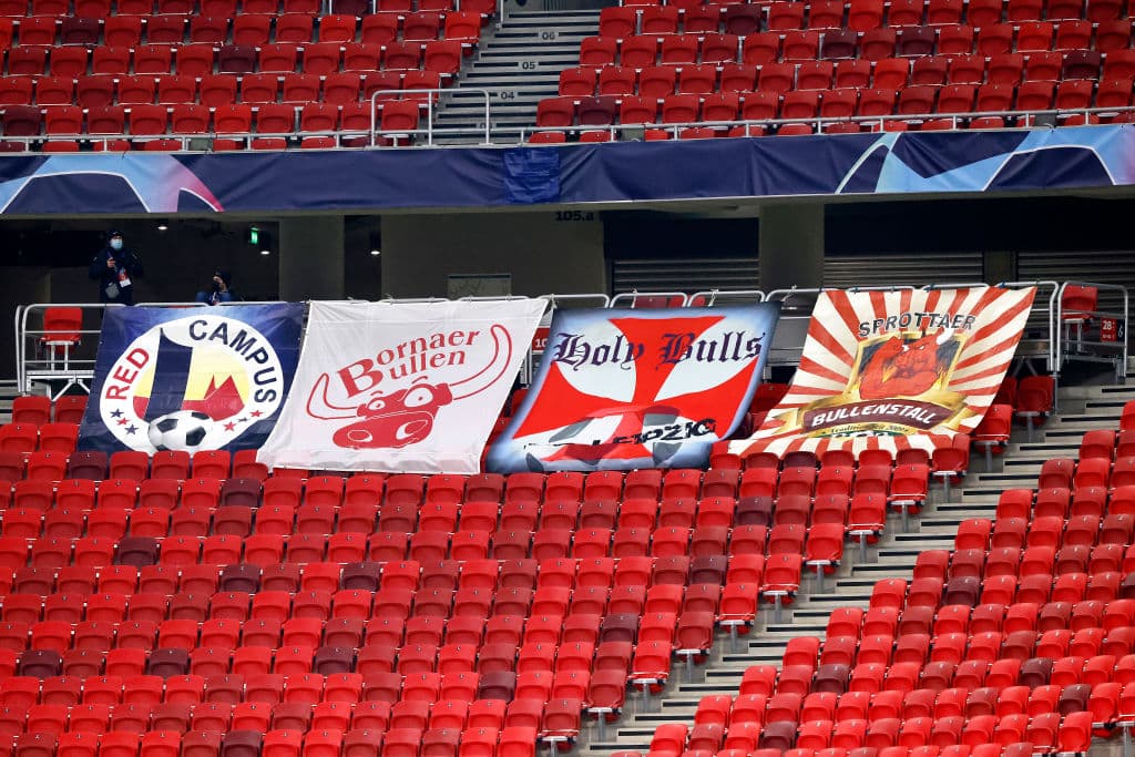 Con goles de Sadio Mané (57') y Mohamed Salah (53'), el Liverpool vence 2-0 al Red Bull Leipzig en el Puskas Arena, durante el juego de ida de los Octavos de Final de la UEFA Champions League. El equipo inglés se lleva la ventaja en este partido.